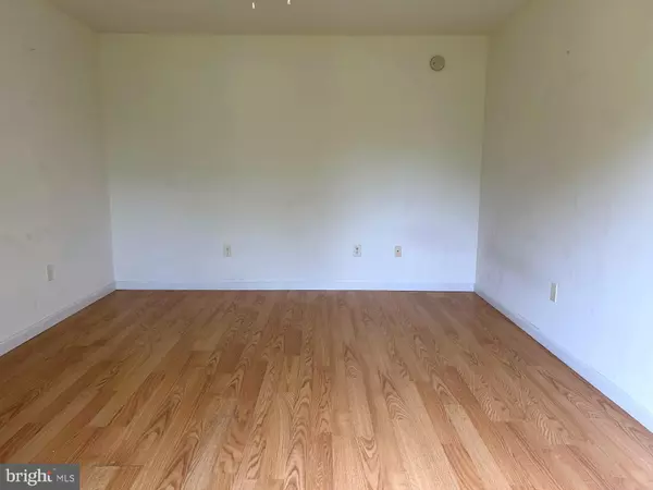 Cambridge, MD 21613,206 OYSTER CATCHER CT