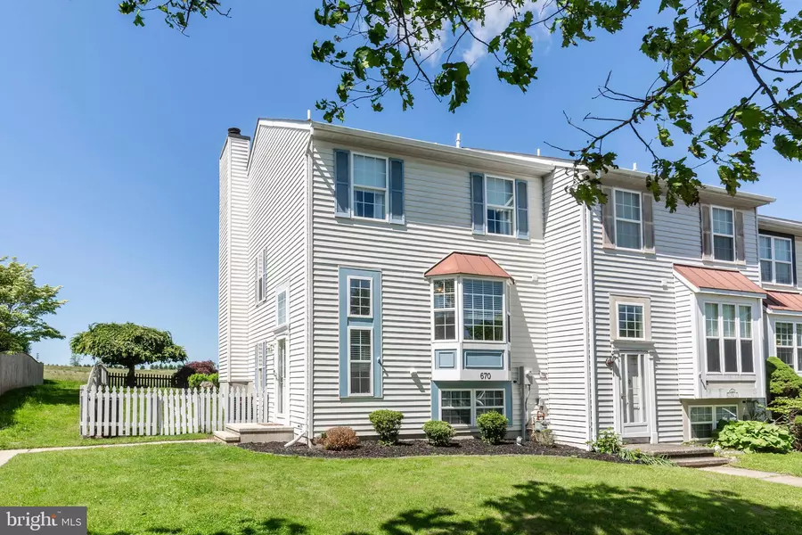 670 BOXWOOD DR, Hampstead, MD 21074