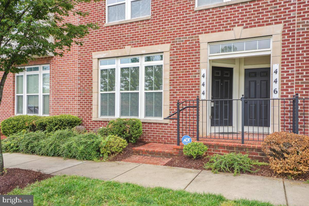 Gaithersburg, MD 20878,444 EXCHANGE AVE #444