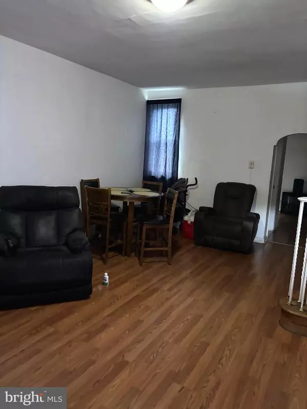 Philadelphia, PA 19140,3857 N MARSHALL ST