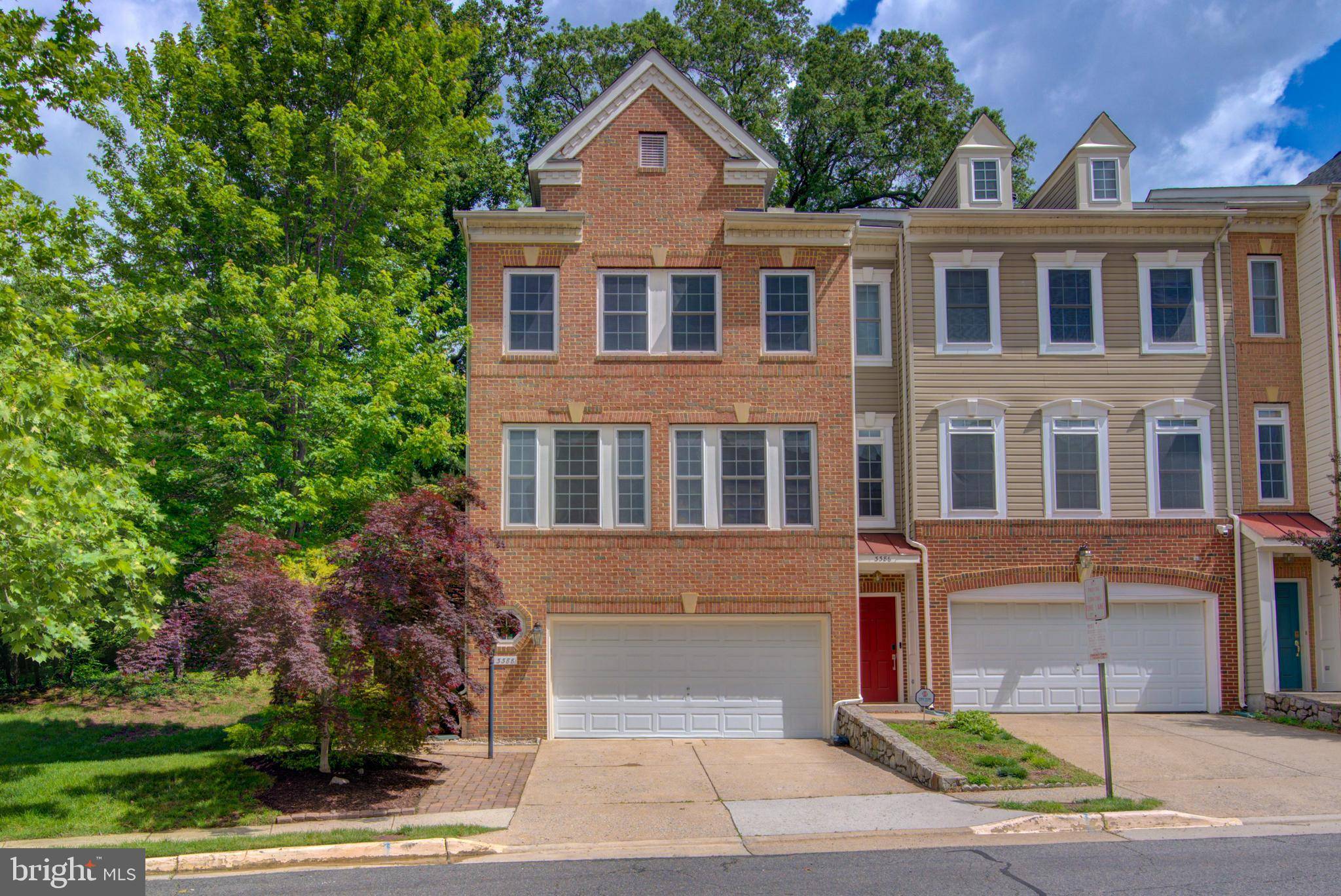 3388 BEECHCLIFF DR, Alexandria, VA 22306