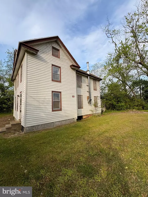 Crisfield, MD 21817,217 GANDY LN