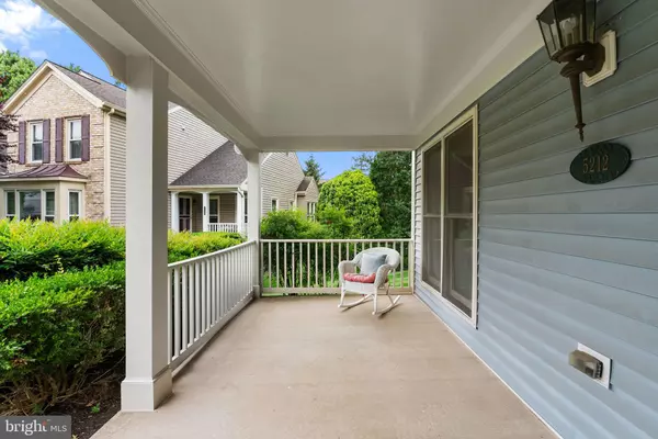 Centreville, VA 20120,5212 BRAYWOOD DR