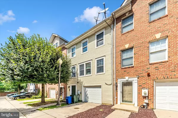 Washington, DC 20032,843 MARJORIE CT SE