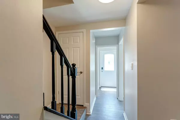 Leesburg, VA 20175,129 NOTTOWAY ST SE
