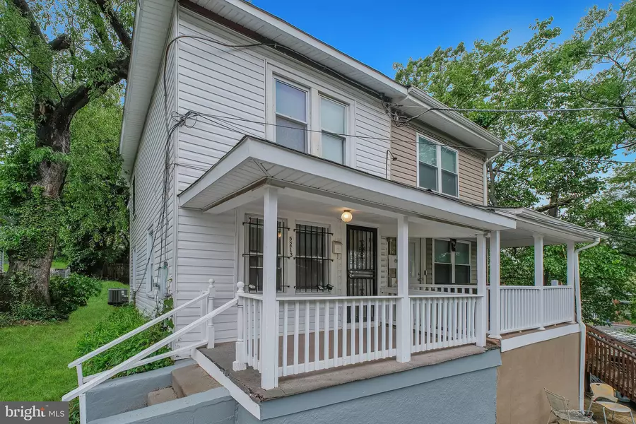 5213 CLOUD PL NE, Washington, DC 20019