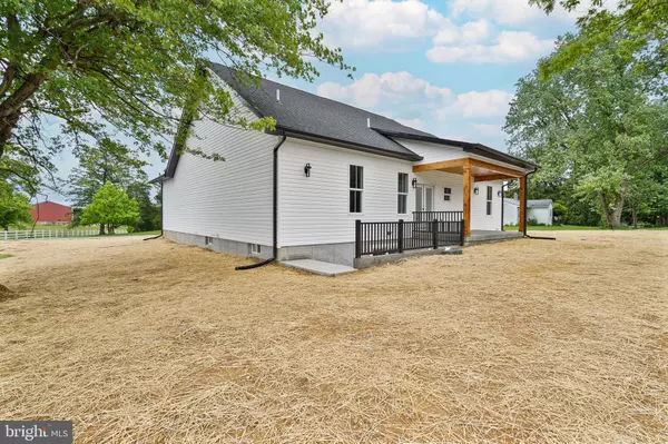 Hedgesville, WV 25427,4054 APPLE HARVEST DR