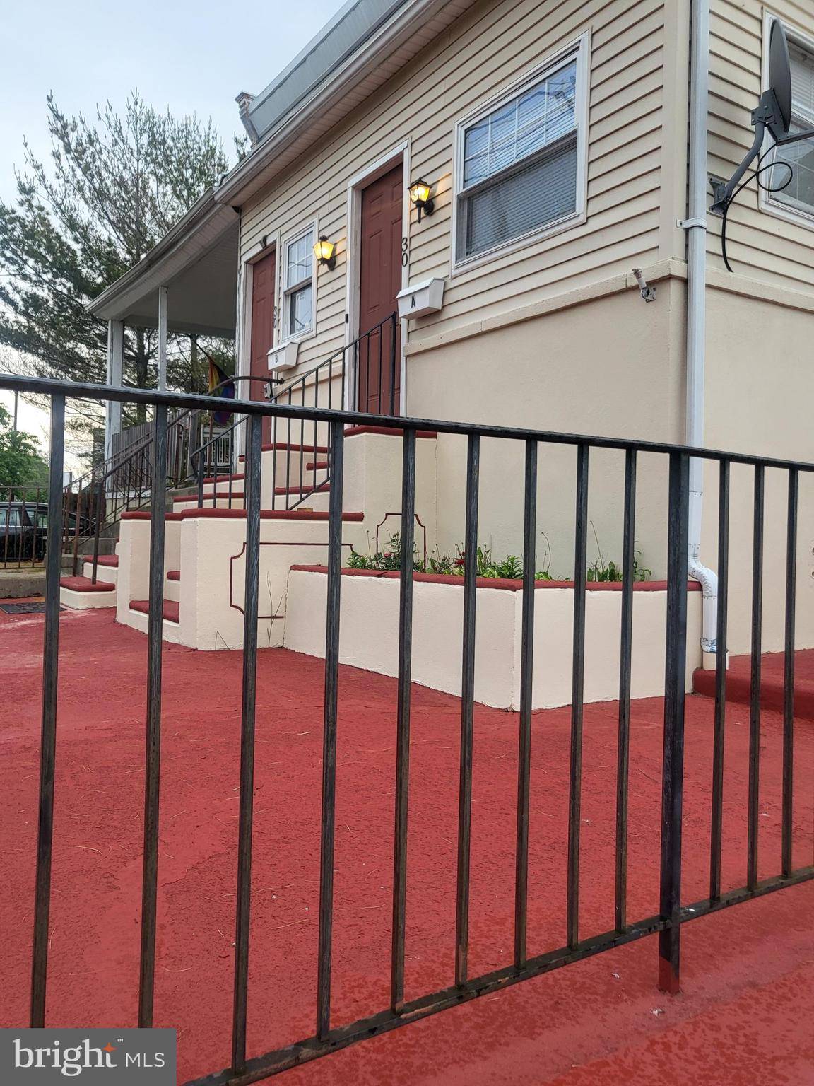 30 W KINGS HWY #A, Mount Ephraim, NJ 08059