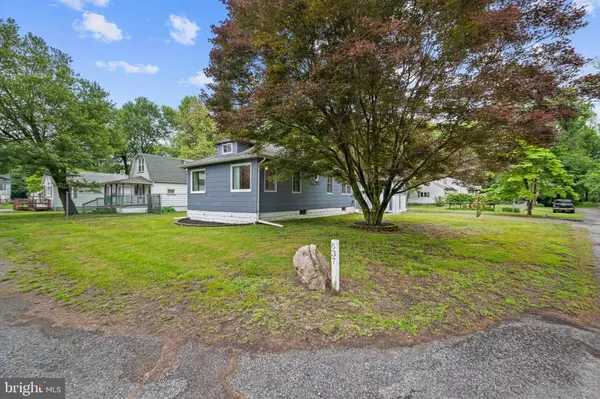 Deepwater, NJ 08023,637 WILLIAMSBURG AVE