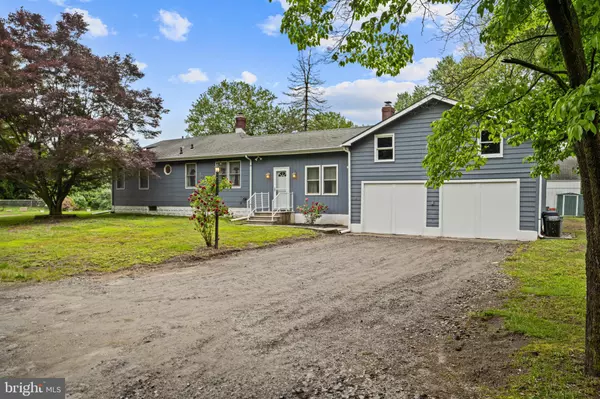 Deepwater, NJ 08023,637 WILLIAMSBURG AVE