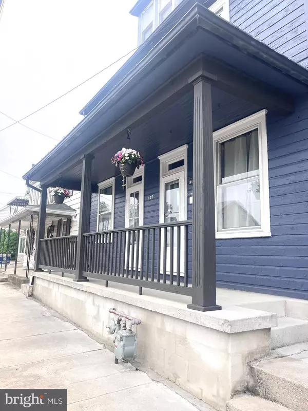 Shippensburg, PA 17257,402 E KING ST