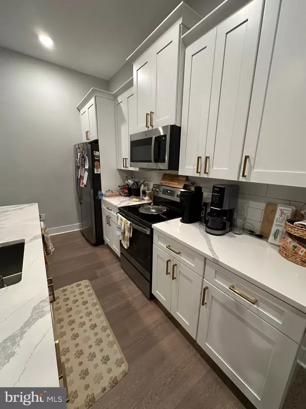 Philadelphia, PA 19128,581 JAMESTOWN