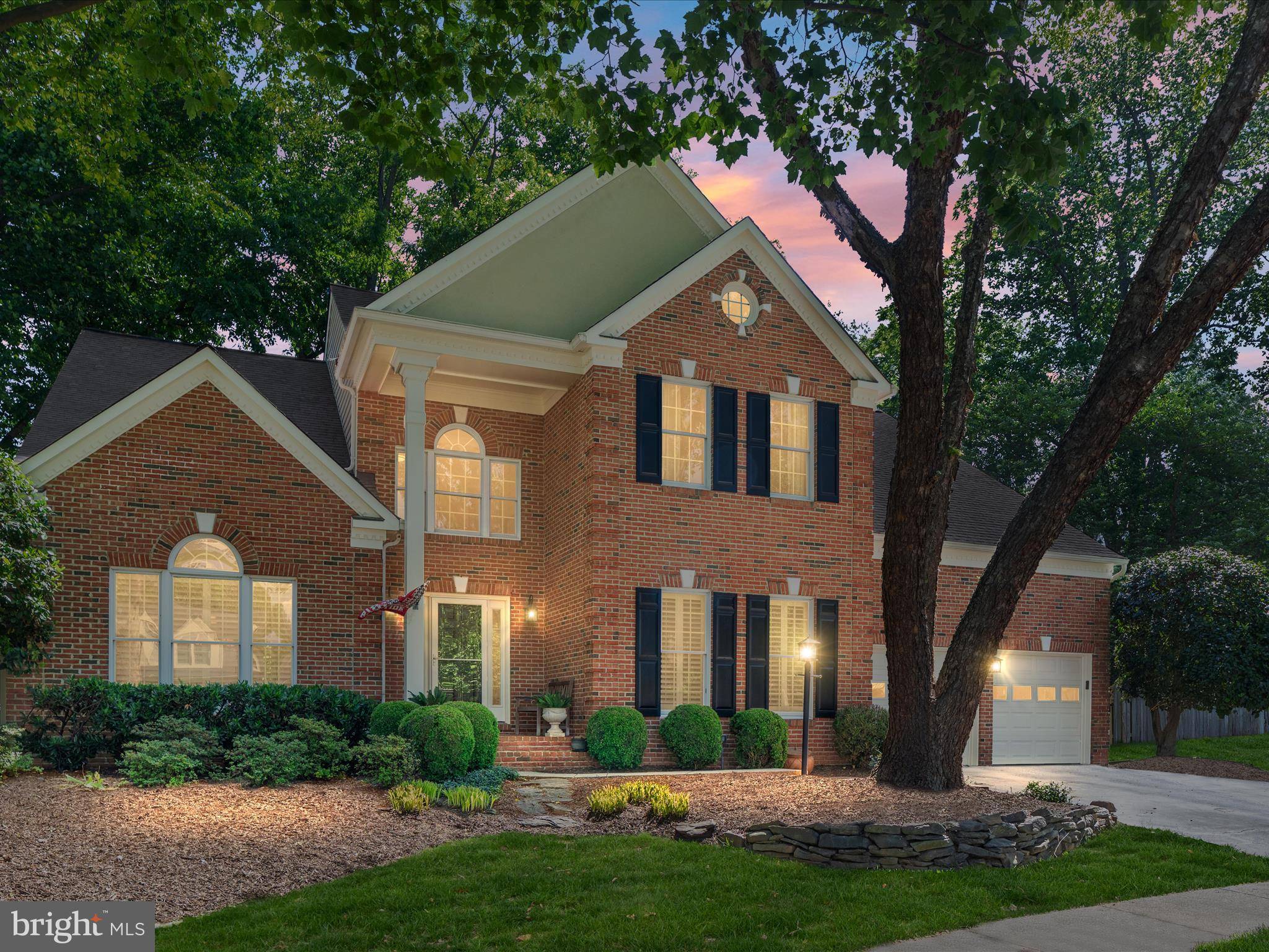 Herndon, VA 20171,12906 BRAFFERTON CT