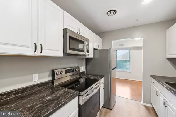 Gaithersburg, MD 20879,7900 BADENLOCH WAY #303