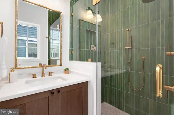 Arlington, VA 22201,1416 N HANCOCK ST