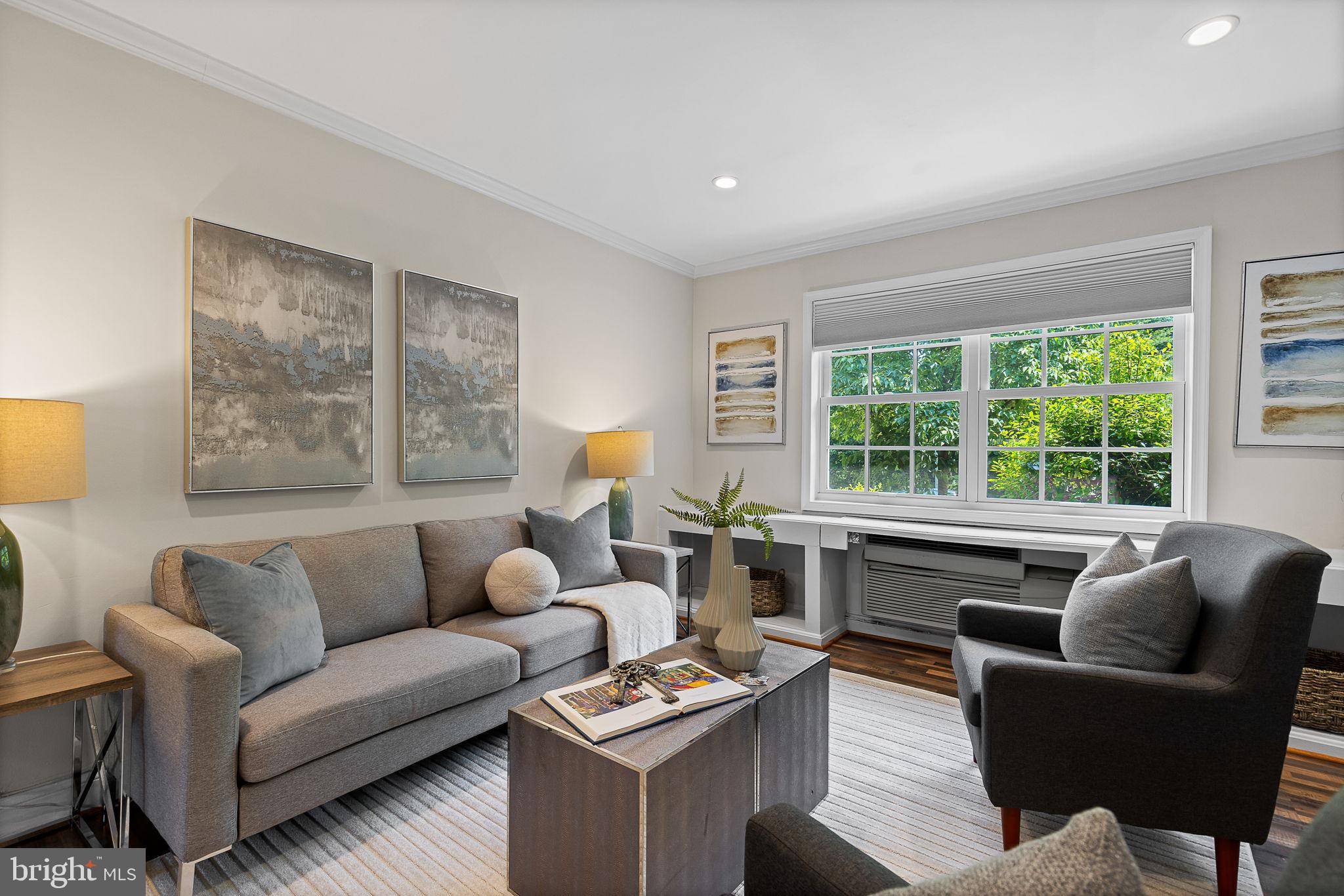 Alexandria, VA 22314,1716 W ABINGDON DR #103
