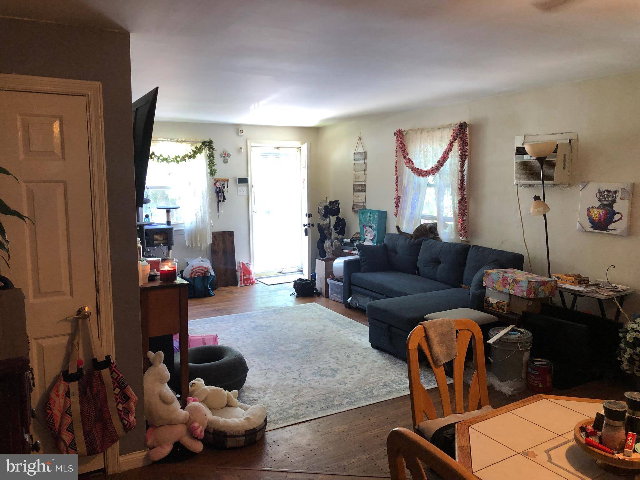 Darby, PA 19023,539 PERSHING AVE
