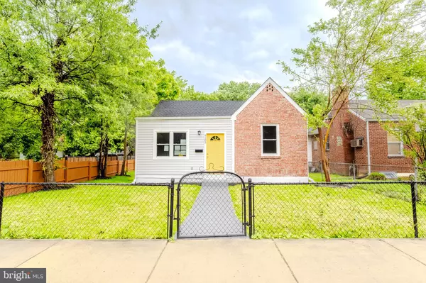 4105 38TH ST, Brentwood, MD 20722