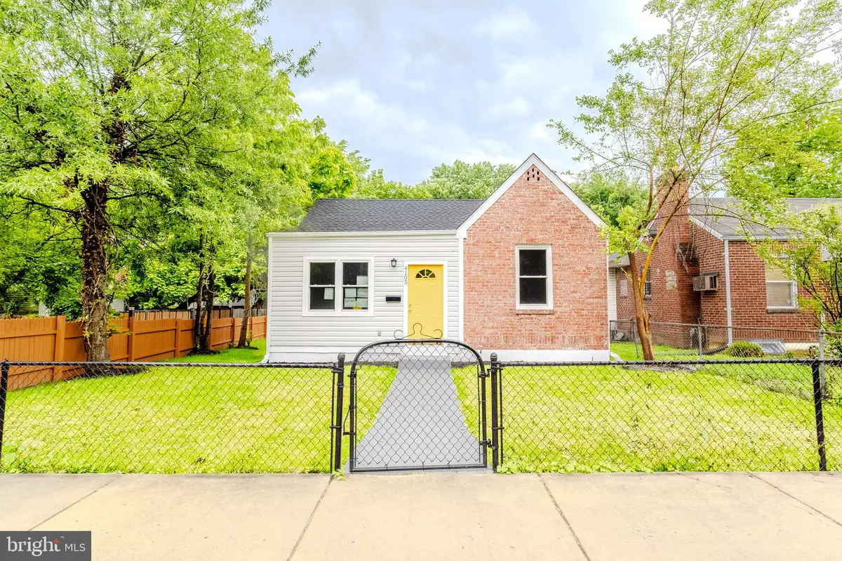 Brentwood, MD 20722,4105 38TH ST