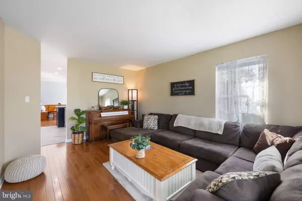 Martinsburg, WV 25401,401 ARTISAN WAY