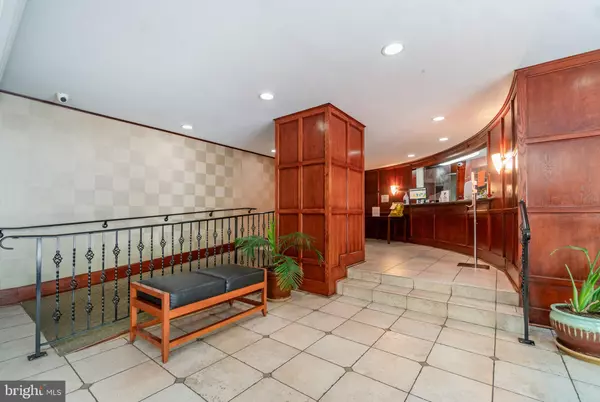 Washington, DC 20037,922 24TH ST NW #313
