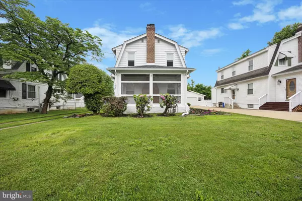 Brookhaven, PA 19015,237-E ROLAND RD
