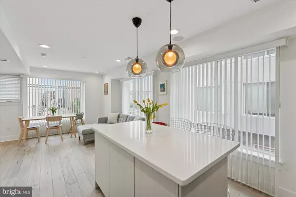 Philadelphia, PA 19121,1325 N 17TH ST #A