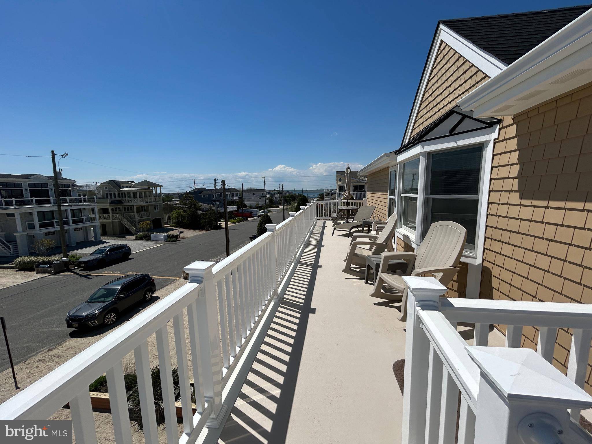 Harvey Cedars, NJ 08008,11 E 74TH ST E #9