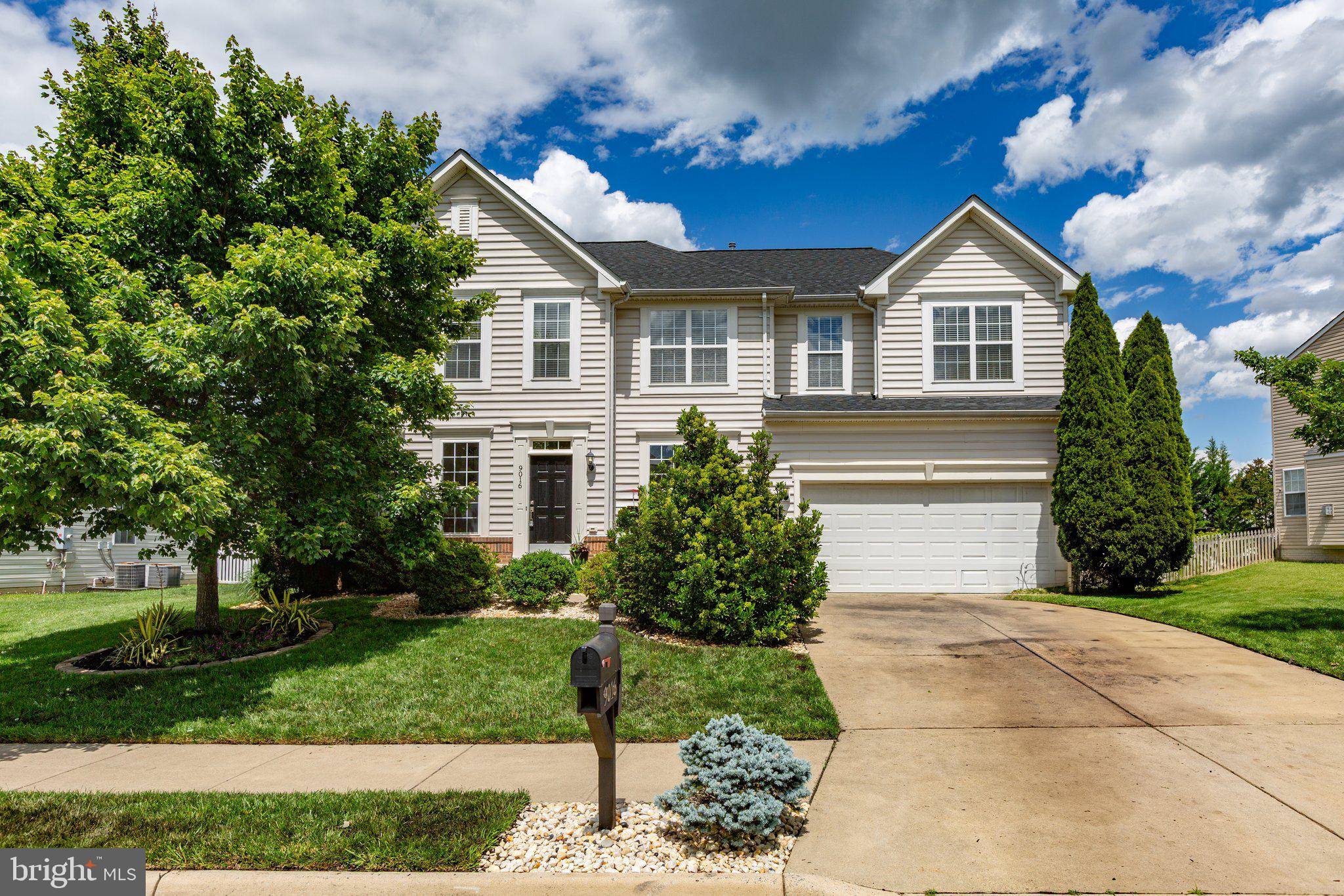 9016 LAUREL OAK LN, Fredericksburg, VA 22407