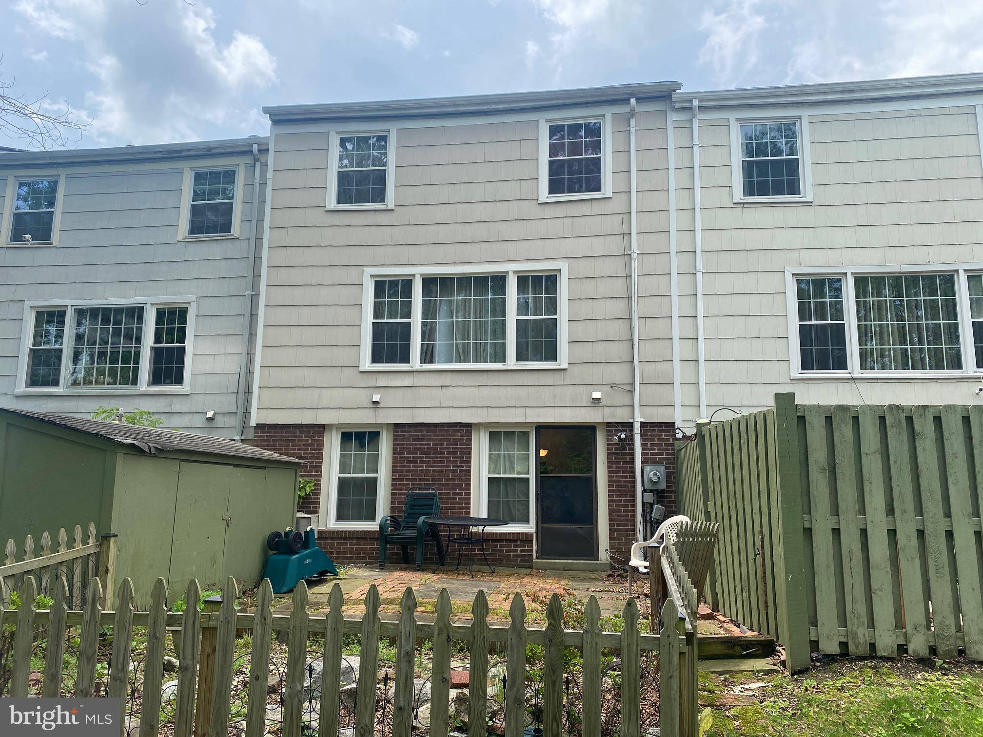 Alexandria, VA 22309,8111 OAKLAKE CT