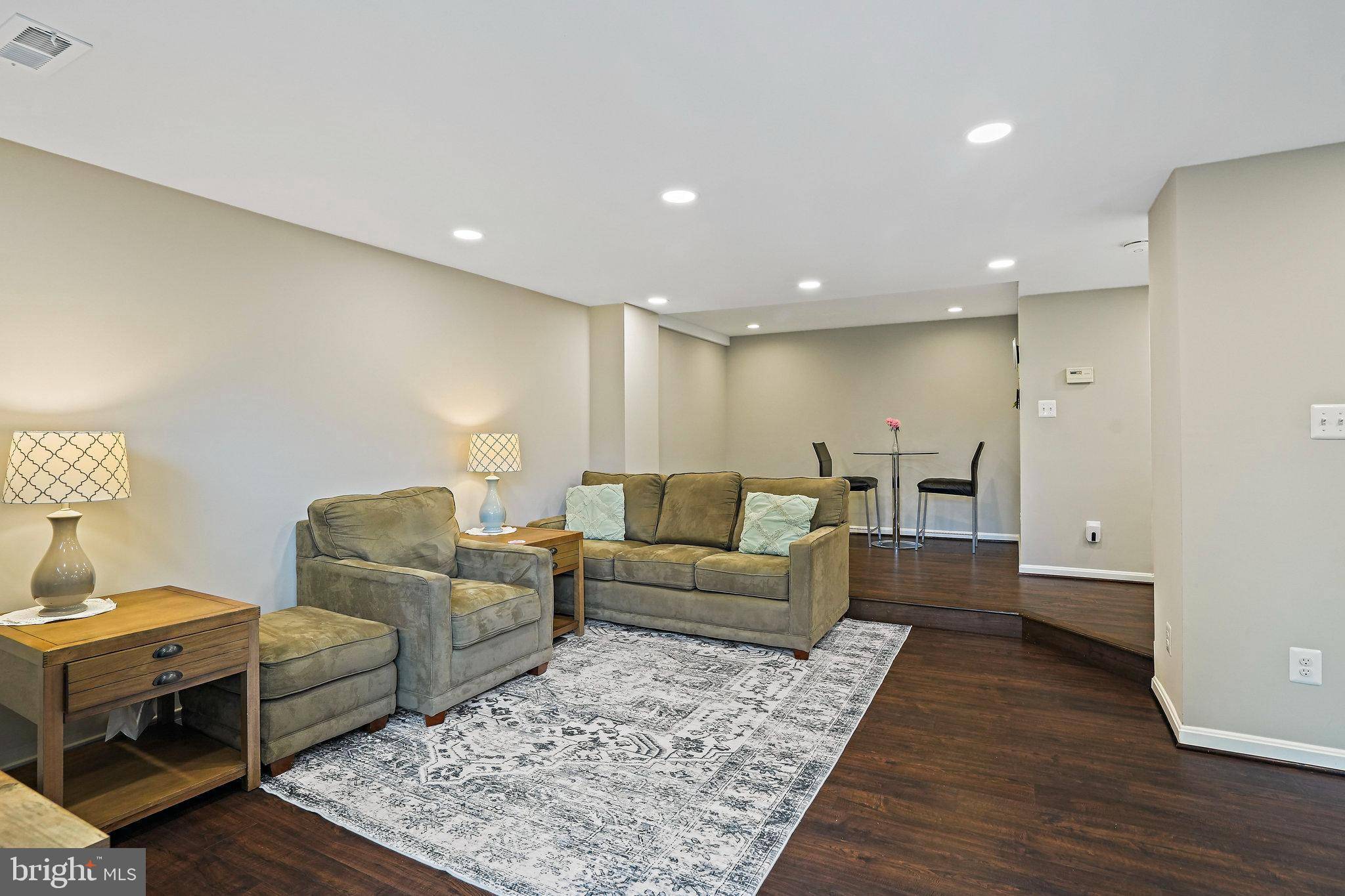 Gaithersburg, MD 20886,19944 DREXEL HILL CIR