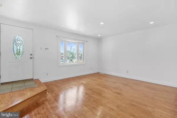 Upper Darby, PA 19082,643 SAINT ANTHONY LN