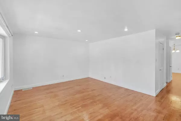 Upper Darby, PA 19082,643 SAINT ANTHONY LN