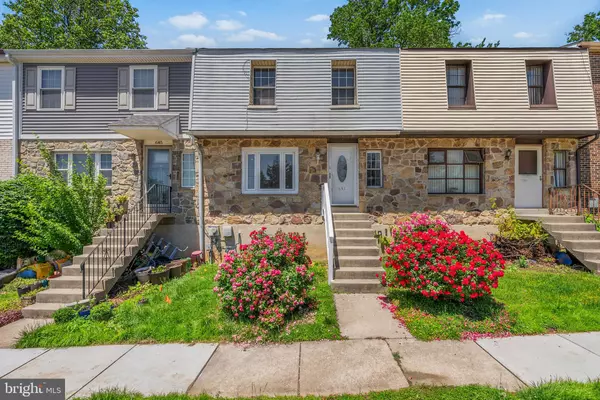 643 SAINT ANTHONY LN, Upper Darby, PA 19082