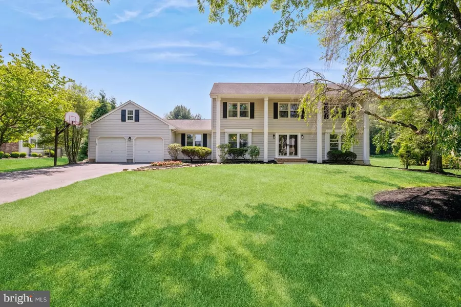 52 E CARTWRIGHT DR, Princeton Junction, NJ 08550