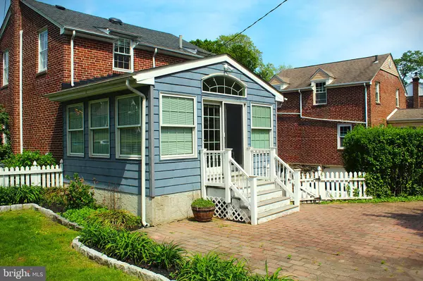 Glenside, PA 19038,2136 JENKINTOWN RD