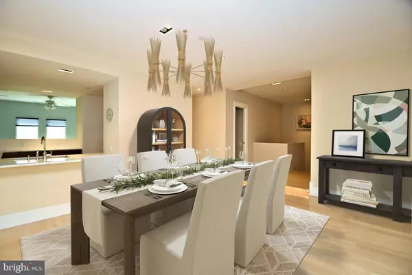 Philadelphia, PA 19103,107 S VAN PELT ST