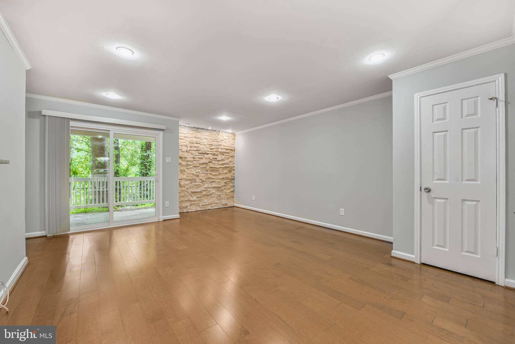 Mclean, VA 22102,1503 LINCOLN WAY #101B