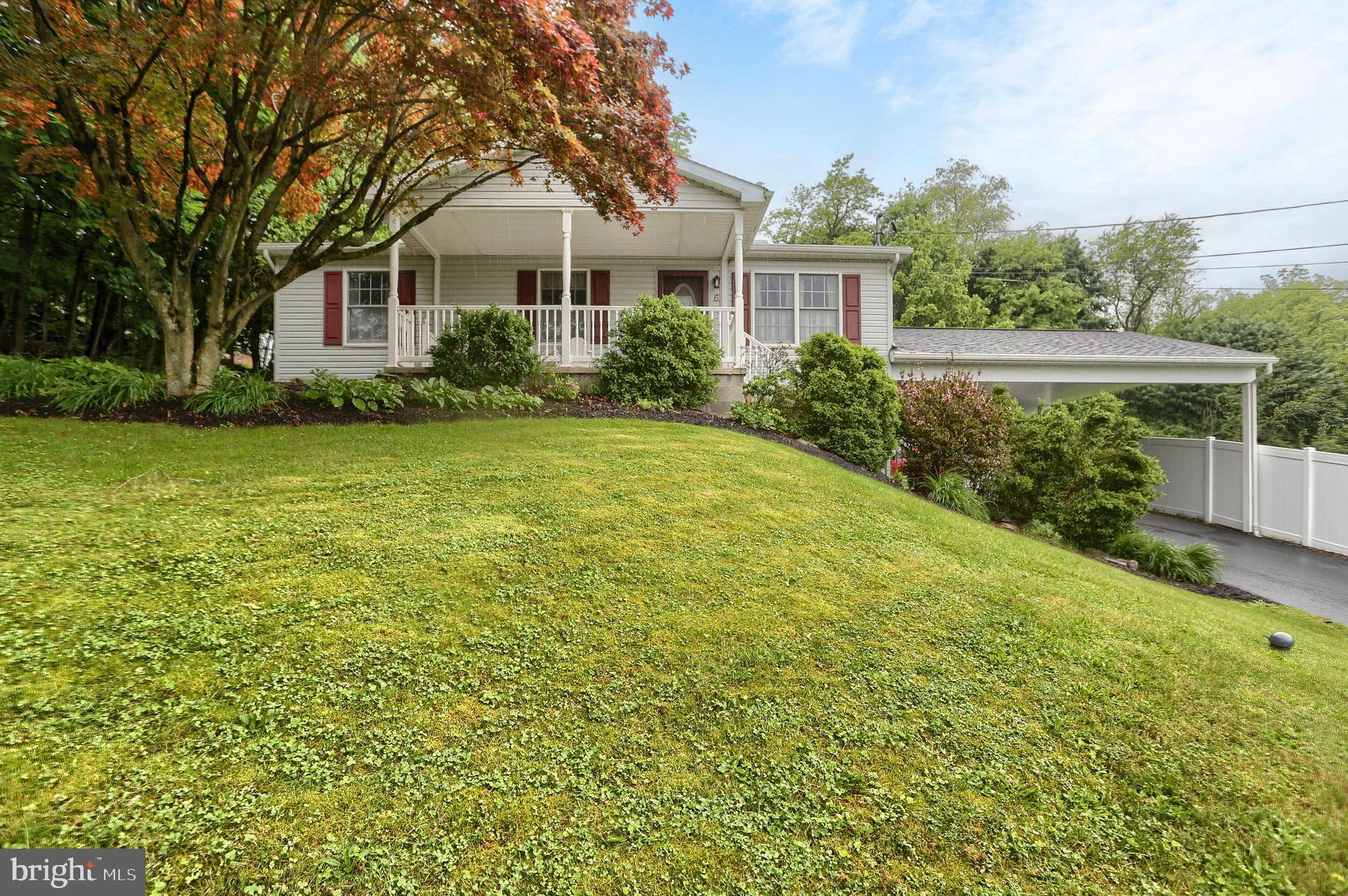 6 NORTH LOCKE AVENUE, Yeagertown, PA 17099