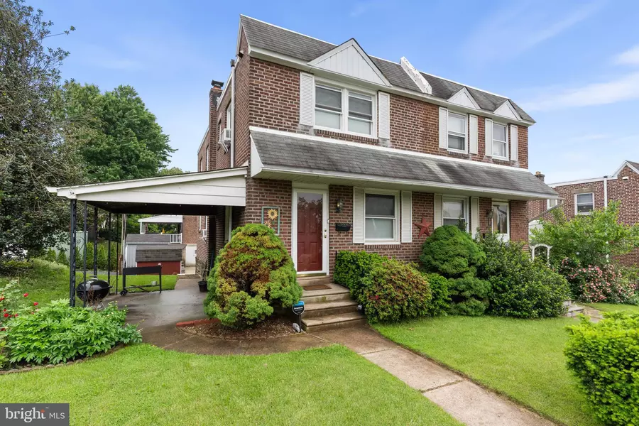553 FAIRWAY TER, Philadelphia, PA 19128