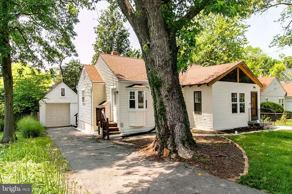 Falls Church, VA 22042,2904 FAIRMONT ST