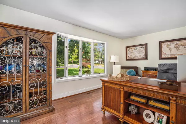 Blue Bell, PA 19422,1402 WALNUT ST