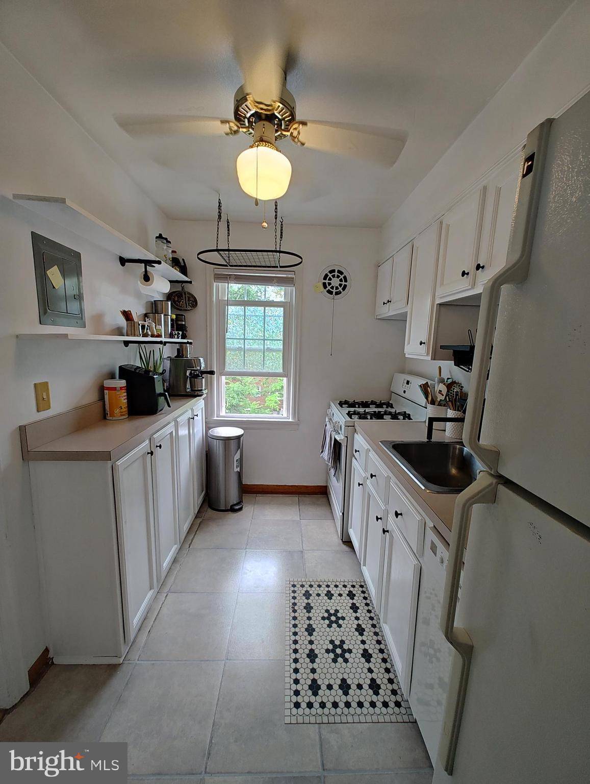 Alexandria, VA 22307,1413 BELLE VIEW BLVD #C1
