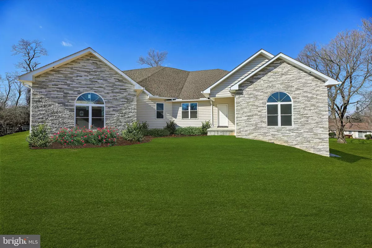 Ellicott City, MD 21043,8325 GROVE ANGLE RD