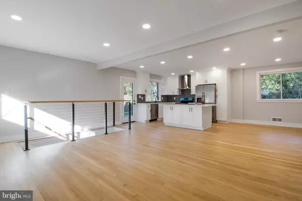 Cabin John, MD 20818,6705 TOMLINSON TER