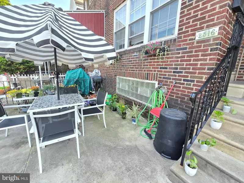 2516 S 58TH ST, Philadelphia, PA 19143