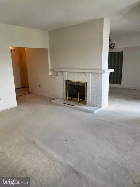 Alexandria, VA 22304,200 N PICKETT ST #1614