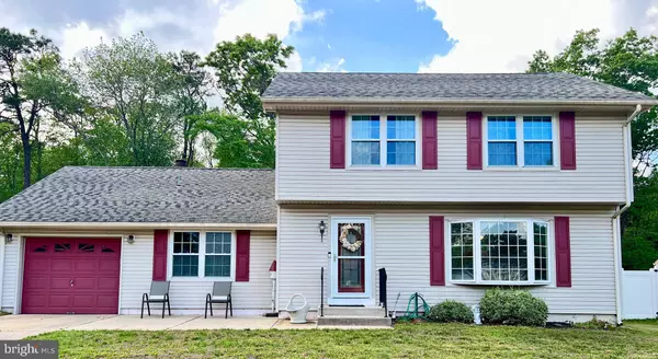 613 GREENBRIAR DR, Williamstown, NJ 08094