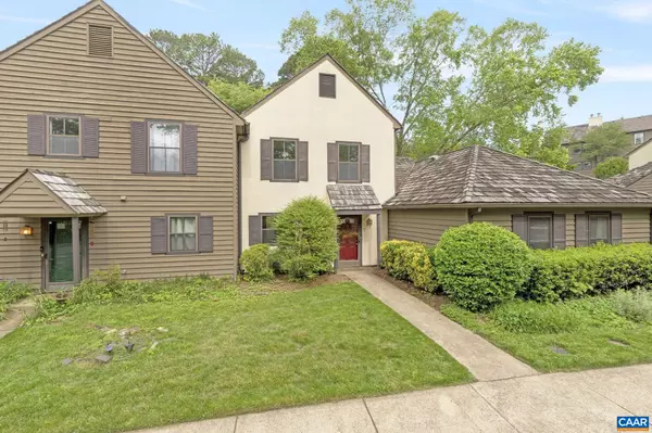 Charlottesville, VA 22901,732 EXTON CT