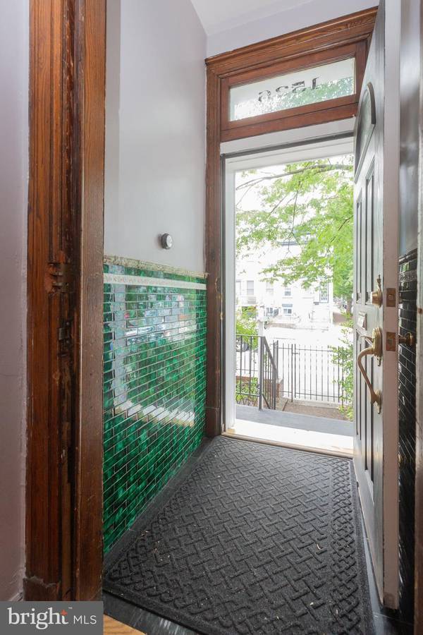 Washington, DC 20001,1526 1ST ST NW